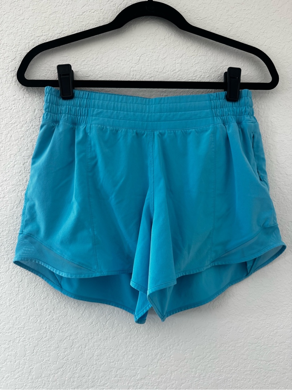 Lululemon Hotty-Hot High-Rise Lined Shorts 4” Bright Turquoise Blue